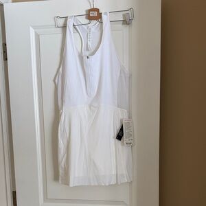 lululemon athletica Final Lap Dress, sheer back, shorts under skirt, zipper